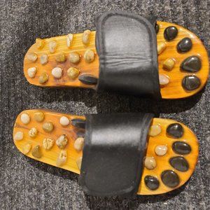 massage slippers